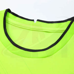 Uniforme Deportivo de Fútbol Personalizado con Diseño y Logotipo, Uniforme de Fútbol Transpirable para Equipos de Adultos - Product Image 3
