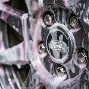 Removedor de hierro para ruedas, especialmente para polvo de hierro resistente. Elimina el polvo de frenos. Productos para el cuidado del automóvil. - Product Image 5