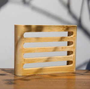 Support et plateau à savon en bambou écologique avec drain, petite coupelle multi-formes pour salle de bain et douche, design épuré - Product Image 3
