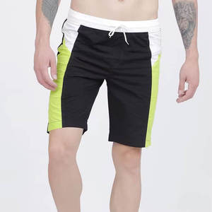 Shorts de sport vintage pour homme en coton 100% noir et vert lime, décontractés, pour la gym, l'entraînement et la course à pied - Product Image 1