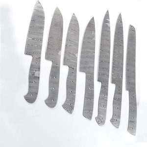 Ensemble de couteaux de chef personnalisés faits à la main Burraq Ecommerce, en acier Damas (4-5,9 pouces), modernes, compatibles lave-vaisselle, 3,0 mm - Product Image 3