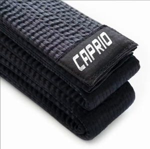 Ceinture de compétition personnalisée Caprio en coton premium pour l'entraînement et la compétition de karaté, taekwondo, judo, kung-fu, jiu-jitsu - Product Image 4