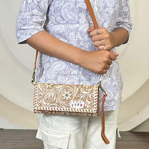 Nouvelle Pochette à Main Trifold en Cuir Véritable Fait Main Personnalisée avec Motifs Floraux, Grande Capacité, Portefeuille Bandoulière pour Femme - Product Image 4