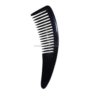 High Quality Horn <b>Comb</b> Beard Brush <b>Comb</b> 3 Pieces and Cow Horn Use Hear for Home <b>Comb</b> Hot Sale Hand Made Product - Product Image 2