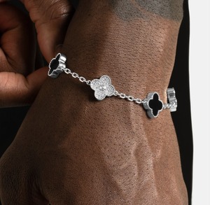 Bracelet chaîne en argent 925 plaqué rhodium de luxe avec maillons en forme de fleur en cristal, unisexe, à porter tous les jours, disponible au meilleur prix - Product Image 6