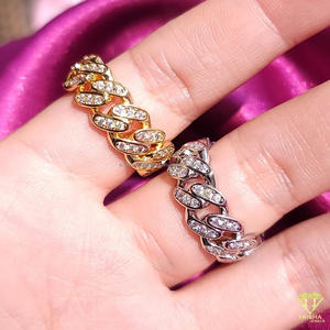 Anillo de Plata 925 con Diamantes Cultivados en Laboratorio, Estilo Cubano, Tono Dorado, Joyería de Lujo para Compradores Mayoristas - Product Image 6