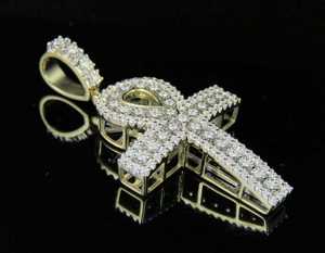 Colgante de Cruz con Incrustaciones de Diamantes, Acabado en Oro y Plata, para Hombre y Mujer, Regalo Perfecto para Ocasiones Especiales, en Venta - Product Image 2