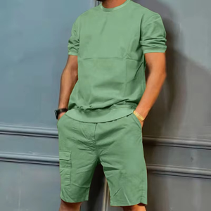 Ventes en gros de ensembles courts pour hommes, tenues en 2 pièces, ensembles décontractés d'été, t-shirt et short pour hommes - Product Image 3