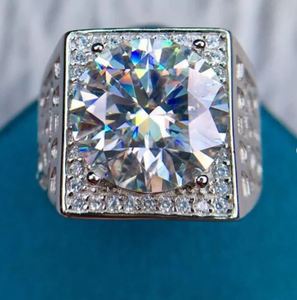 Anillo de Compromiso, Boda y Aniversario para Hombre, con Moissanita Geométrica de 5 Quilates, Plata de Ley Chapada en Oro, Sustituto de Diamante de Lujo - Product Image 1