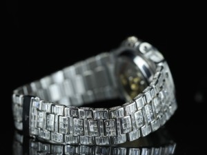 Reloj Automático de Acero Inoxidable para Hombre, Estilo Hip-Hop, Diseño Europeo Americano, con Diamantes, Calendario y Cristal de Zafiro, Venta al Por Mayor de Fábrica - Product Image 6