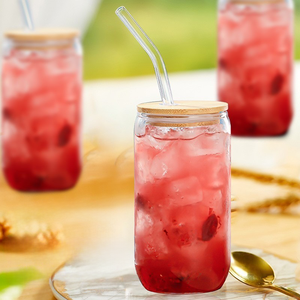 Vente en gros de gobelets en verre transparent à haute teneur en borosilicate de 16oz <span class=keywords><strong>tasse</strong></span> en verre résistant à la chaleur avec couvercle en bambou et pailles - Product Image 4