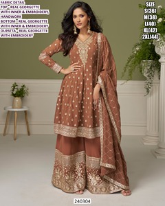 Tenue de mariage traditionnelle Bandhani marron en georgette, kurta/kurti longue jusqu'au sol - Product Image 2