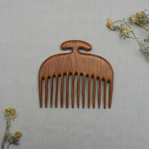 Peine de madera natural hecho a mano de calidad antigua para el cabello y el cuidado de osos, superventas y al por mayor, de blossom craft india - Product Image 1