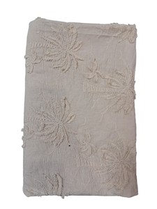 Tissu en coton blanc pur en gros avec motifs de palmiers tropicaux et broderie 3D en cordon pour vêtements de plage et tenues d'été - Product Image 5