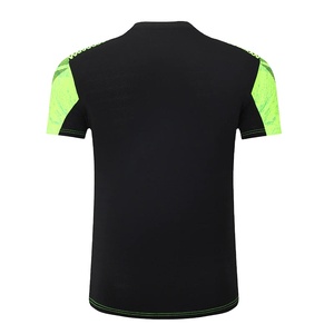 Camiseta Deportiva de Hombre de Poliéster Tejido de Alta Calidad, Personalizada con Sublimación Digital, Logotipo Personalizado, Secado Rápido y Transpirable - Product Image 3