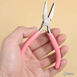 เครื่องมือผ่าตัดแบบพิเศษ คีมปากแบนสีชมพูขนาดเล็ก ทำจากสแตนเลส สำหรับทำเครื่องประดับและงานลวด - Product Image 6