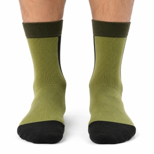 Chaussettes de sport pour hommes, confortables, respirantes, durables, élégantes, chaussettes de sport de qualité supérieure, accessoires de sport tendance et élégants - Product Image 1