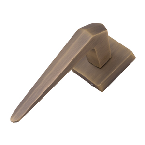 Ensemble de poignées de porte à mortaise de luxe en laiton massif, avec rose carrée, finitions noir mat, PVD or rose, or AB, acier inoxydable mat, et quincaillerie de levier de porte intérieur avec serrure - Product Image 2