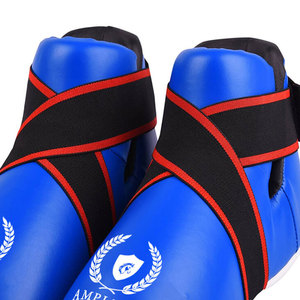 Chaussures de boxe pour hommes conçues pour l'entraînement et la pratique de la boxe, ajustement confortable, légères, antidérapantes, en cuir, avec bande élastique - Product Image 6