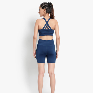Ensemble de yoga côtelé de qualité supérieure pour femme, 100 % nylon élasthanne, décontracté, pour la gym et l'entraînement, soutien-gorge et short, motif uni - Product Image 2