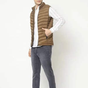 Wholesale New Fashionable Zip up Style Puffer Vest For Men High Quality Breathable Fabric SolidColor Oversize Puffer Vest <b>Jacket</b> - Product Image 2