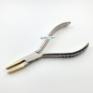 Pince à bec plat en laiton pour piercing – Outil de perçage à mâchoires lisses et non-abrasives pour bijoux de piercing corporel, pince à bec plat sans dents - Product Image 1
