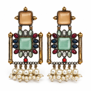 Fournisseur en gros Boucles d'oreilles pendantes carrées bicolores en argent oxydé plaqué or avec serti clos style Bohème pour femme, cadeau de fête ARTS JEWELS - Product Image 1