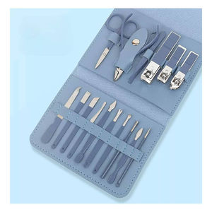 Juego de Cortaúñas Profesional Clásico de Acero Inoxidable 4 en 1, Set de Manicura y Pedicura, Tijeras de Resorte, Herramientas para Cutículas de Alta Calidad - Product Image 4