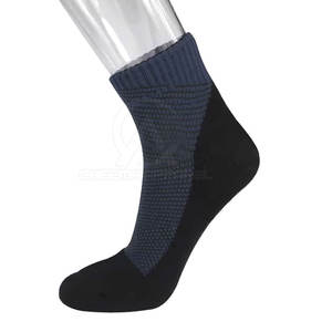 Durable <b>Socks</b> With <b>Soft</b> Breathable Fabric Perfect For Men Ideal For Training Exercise And Outdoor Sports - Product Image 4