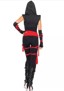 Conjunto de Lencería Sexy de 4 Piezas para Mujer, Disfraz de Ninja Asesina, Top Halter con Tirantes Cruzados de Cuero PU, Cubre Ojos, Pantalones Cortos, Puños para Brazos - Product Image 3