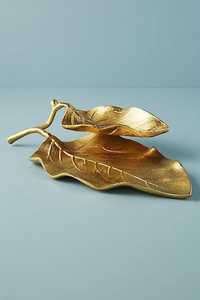 Leaf Shaped Gold Metal <b>Decorative</b> Tray With Pink Flower Modern Design Handmade Serving <b>Plate</b> For Party Use - Product Image 3