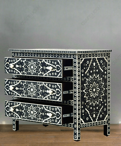 Commode à 3 tiroirs en bois avec incrustations d'os noir, médaillon floral artisanal, meuble de rangement de luxe, mobilier de chambre de designer - Product Image 2