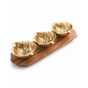 Ensemble de bols en or de luxe en forme de citrouille avec plateau en bois, élégant plateau de service 3 pièces en métal pour noix et amuse-gueules, idéal pour la décoration des fêtes d'automne - Product Image 2