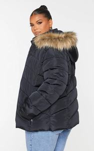 OEM <b>Lightweight</b> Winter <b>Jacket</b> for <b>Women</b> Cropped Puffer Coat with Cotton Filling Knitted Windproof & Breathable Sexy down Coat - Product Image 2