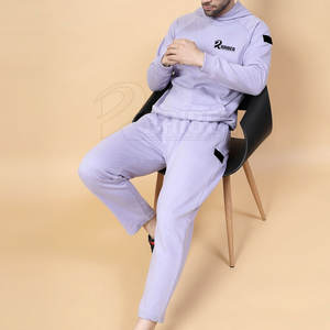 Conjunto Deportivo para Hombre de Alto Rendimiento, Hecho con Materiales de Calidad que Ofrecen Comodidad y Estilo - Product Image 3