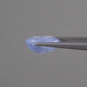 Saphir bleu naturel de qualité supérieure en gros, 7,41 carats, taille ovale 12x10MM, 6mm phosphorescent, poli à la main, certifié IGI - Product Image 2