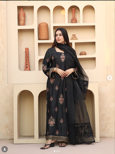 Salwar Kameez de Algodón Negro Bordado para Mujer, Estilo Tradicional, Corte Regular, Ropa Casual, Estilo India Pakistán, SADIA AUN HUTE - Product Image 2