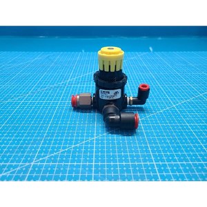 Régulateur de pression pneumatique miniature Parker 14R013FC, utilisé comme pièce détachée pour équipement semi-conducteur Legacy - Product Image 5