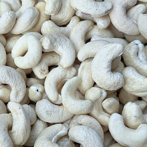 Cheap Bulk Ready To Ship Raw Cashew <b>Nuts</b> WW180, WW240, WW320, LP, WS Cashew <b>Nuts</b> Cashew <b>Nut</b> Kernels Low MOQ - Product Image 1