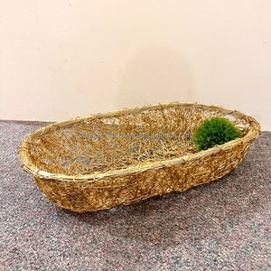 New Launch Gold Oval Loaf Basket Twist Wire Mesh Aluminium Floral Decorative Platter Home Decor Gifting Item for Christmas - Product Image 3