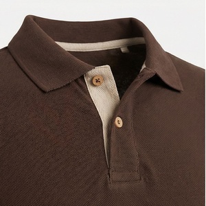 Polo en piqué de coton marron à manches courtes pour homme, coupe classique, anti-plis, design tricoté uni, décontracté - Product Image 4