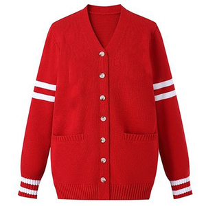 Cardigan en tricot rouge Sorority Sigma avec broderie grecque, lettres DST, manches longues, en molleton de coton, pull pour femme, col en V, tenue universitaire - Product Image 1