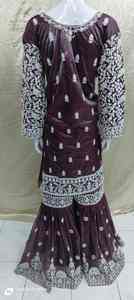 Nouveaux ensembles Gharara Sharara de style indien et pakistanais, richement brodés, en tissu double filet, pour femmes, tenues de soirée à prix abordable - Product Image 3