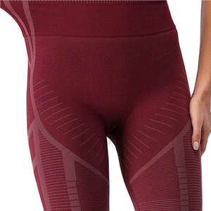 Ensemble de yoga personnalisé pour femme à faible MOQ, nouveau style, vêtements de sport, soutien-gorge côtelé avec leggings de sport, ensembles de yoga à séchage rapide - Product Image 5