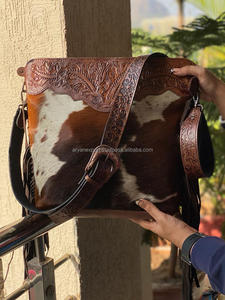 Nuevo superventas cuero mecanizado a mano mujeres occidentales bandolera monedero pelo en piel de vaca flecos bolso de cuero genuino monedero al por mayor - Product Image 4