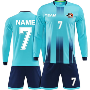 เสื้อฟุตบอลและกางเกงขาสั้นโพลีเอสเตอร์ระบายอากาศได้ดีและแห้งเร็ว |   การปรับแต่งทีมอย่างเต็มรูปแบบและการพิมพ์โลโก้ - Product Image 1