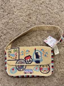 Sac à bandoulière chic, pochette de soirée élégante, sac à main tendance pour femme, sac à main moderne pour femme, sac à bandoulière élégant, accessoire de mode de créateur - Product Image 1