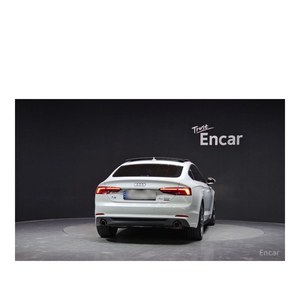 Audi A5 45 TFSI Quattro Premium Sportback Agosto 2020 30.340 km Volante a la Izquierda Emisión Euro V Asientos de Cuero Cámara Trasera - Product Image 4