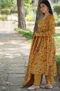 Nuevo Vestido Tradicional Bordado de 3 Piezas con Cuello en V, Encaje, Botones y Cremalleras, Completamente Cosido, Vestidos Más Vendidos - Product Image 3