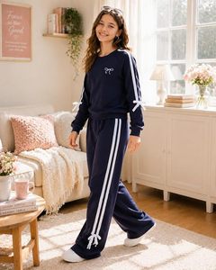 Conjunto Deportivo Personalizado OEM ODM Unisex con Logotipo Personalizado, Todas las Tallas, Colores y Materiales, Conjunto de Sudadera con Capucha y Pantalones Deportivos, Fabricante Mayorista - Product Image 2